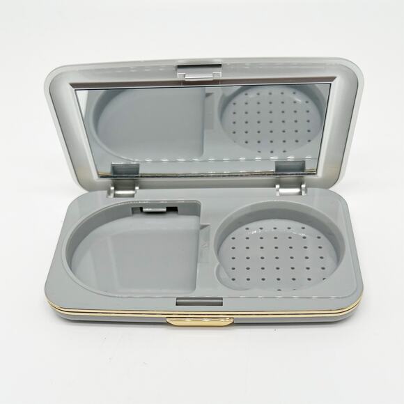 New in Box Mary Kay Silver Foundation Powder Compact with Mirror - Picture 1 of 4